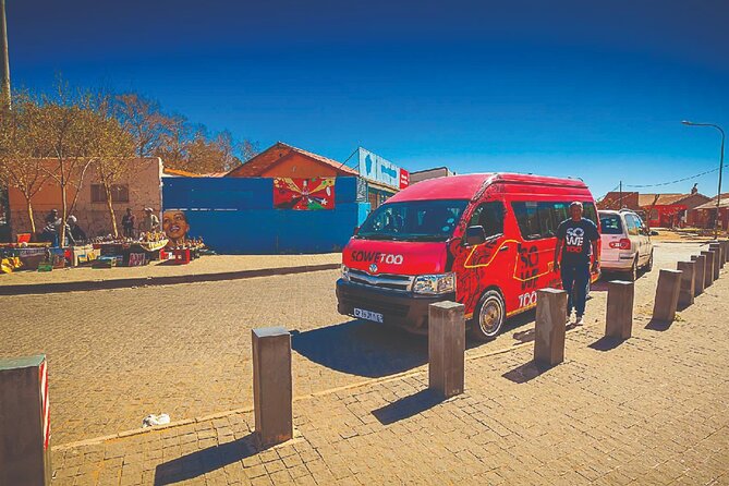 1 Day: Bus & Soweto Combo - How the Hop-On Hop-Off Bus Helps You “Get Joburg” Fast