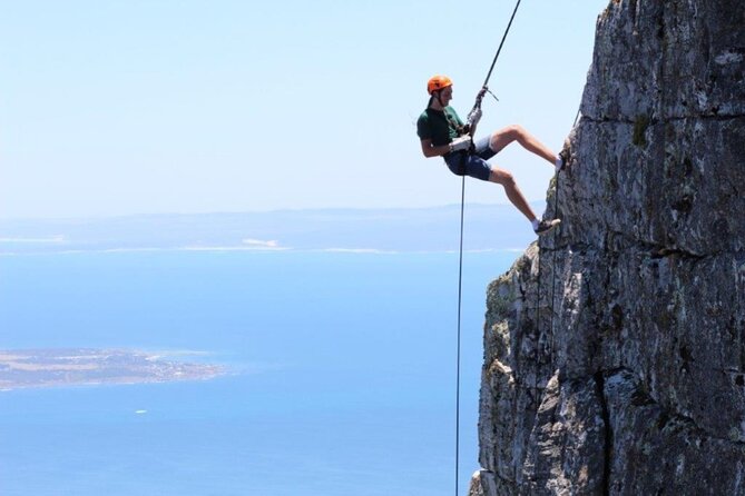 1-Hour Experience Table Mountain Abseiling - The hike to the top: quick effort, big payoffs