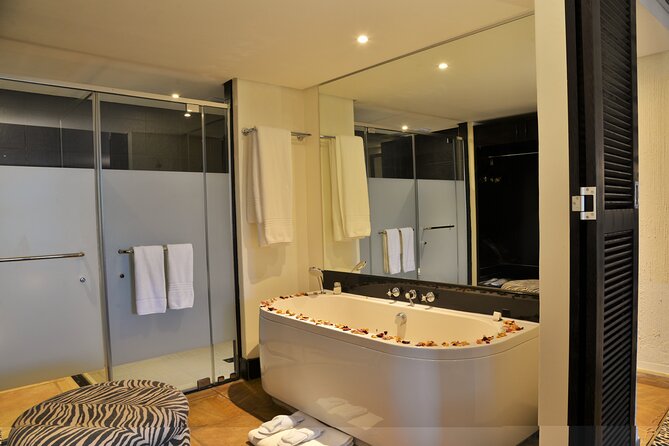 2 Day 4 Star Pilanesberg Safari - Pilanesberg: Why This Safari Works So Well From Johannesburg