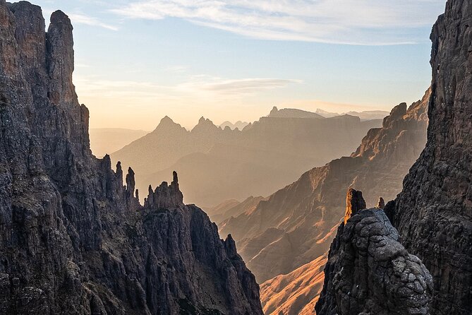 3 day Drakensberg hike - Route and altitude: 40 km, roughly 3,100 m, and why pacing matters