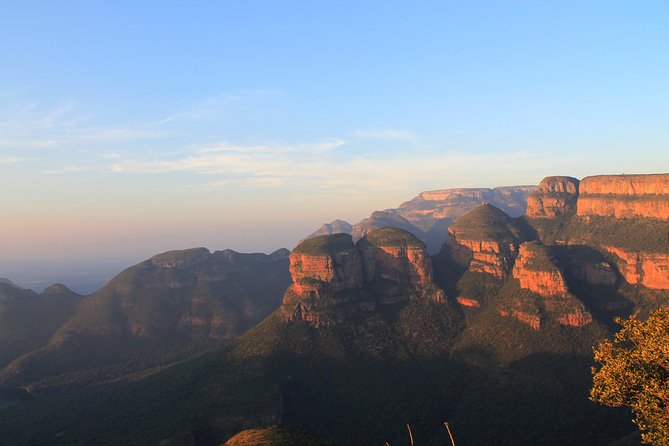4 Day All Incl. Private Kruger Park Safari and Transfer From Nelspruit - Day 3 Renosterkoppies lions, then God’s Window, then Blyde River Canyon