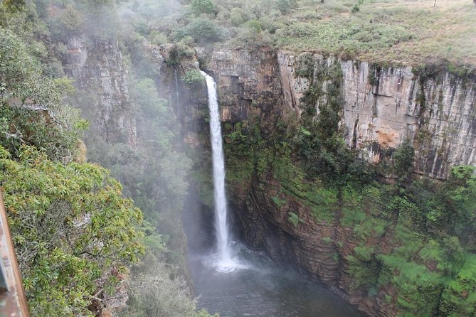 5Days Blyde River Canyon and Kruger National Park Overnight Tour and Safaris - Skukuza Camp style stays: meals included, and time to recharge