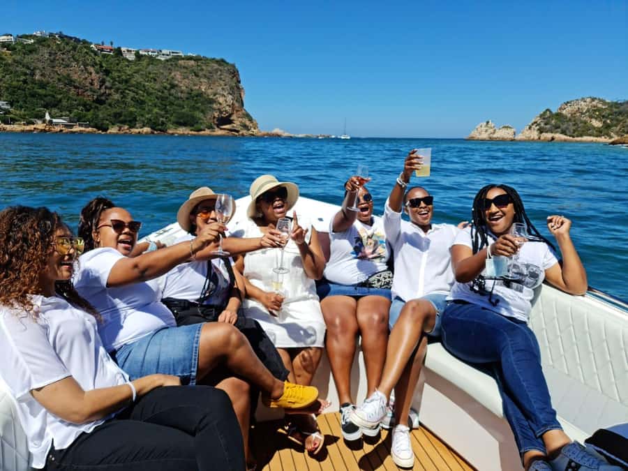 75 Minute Knysna Lagoon Charter - Finding the boat at Mane by the Sea on Thesen Island