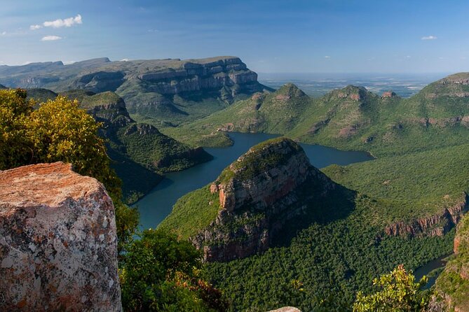 9 day Luxury Kruger Park Safari & Cape Town Tour - Landing In Johannesburg, And Picking Your First Taste Of South Africa