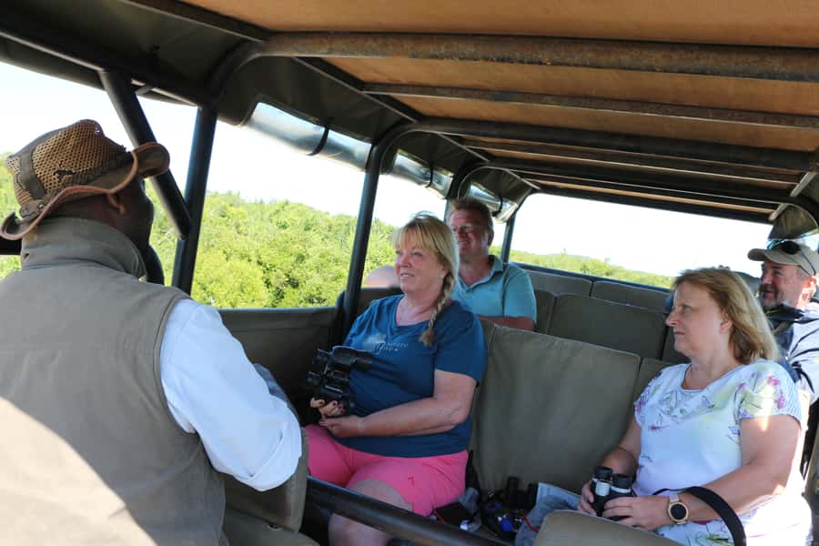 Addo Elephant National Park Game Drive Day Tour With Lunch - Refreshments and braai BBQ lunch, the real heart of the day