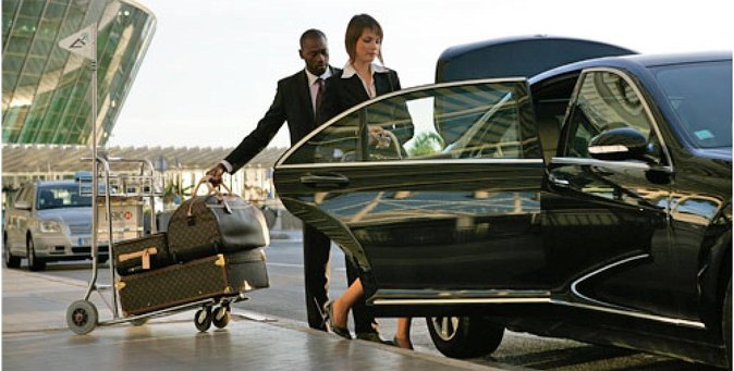 Airport Transfer ( Cape Town) - Cape Town Airport to Hotel, without the taxi line drama