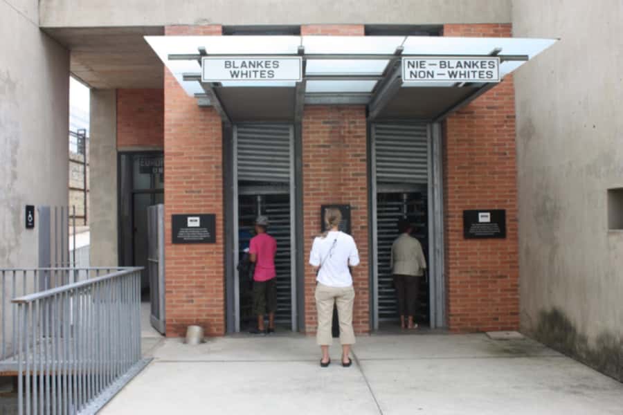 Apartheid Museum Tour - Entering the Apartheid Museum With a Live English Guide