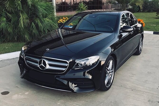 Arrival Private Transfer: Tambo Airport JNB to Johannesburg in Business Car - The Car Choice: Mercedes EQE or E-Class, BMW 5 Series, Jaguar XF, or Similar