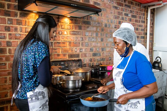 Authentic African Cuisine Cooking Experience - Group Size and Comfort Level: Small, Friendly, and Intimate