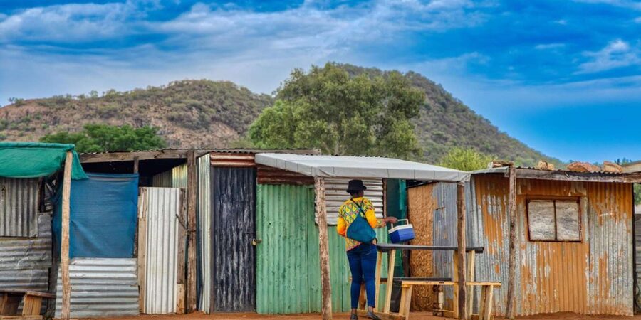 Authentic Township Tour Cape Town - Arts and culture centre: creativity as part of the lived reality