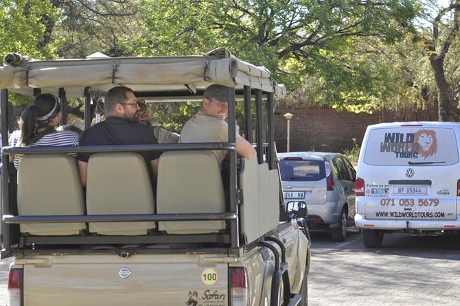 Big 5 Safari Experience at Pilanesberg National Park - Lunch Inside the Park: Refuel the Right Way Between Drives