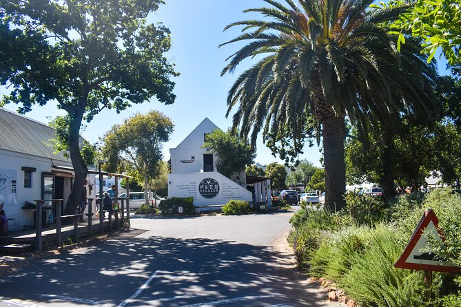 Boulders Beach Penguins Half Day Tour - Boulders Beach Penguin Colony, boardwalk viewing plus beach walk time