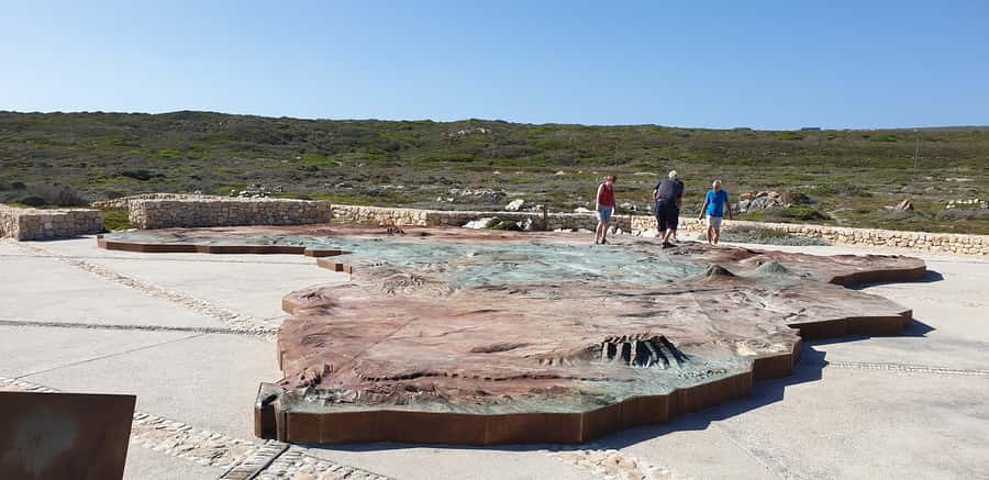 Cape Agulhas: Private Day Tour to Africa's Southernmost Tip. - Cape Agulhas: standing where two oceans argue