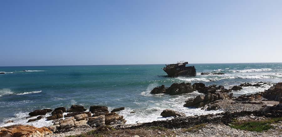 Cape Agulhas: Private Day Tour to Africa's Southernmost Tip. - The coastal walk at Cape Agulhas: what you should pay attention to