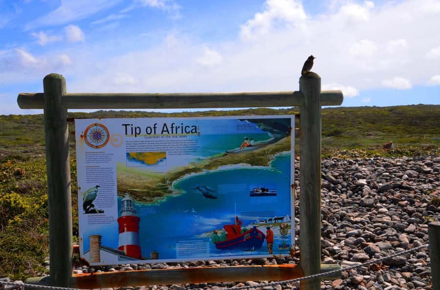 Cape Agulhas Tour from Cape Town - Bredasdorp Shipwreck Museum: the stop that turns the ocean into a story