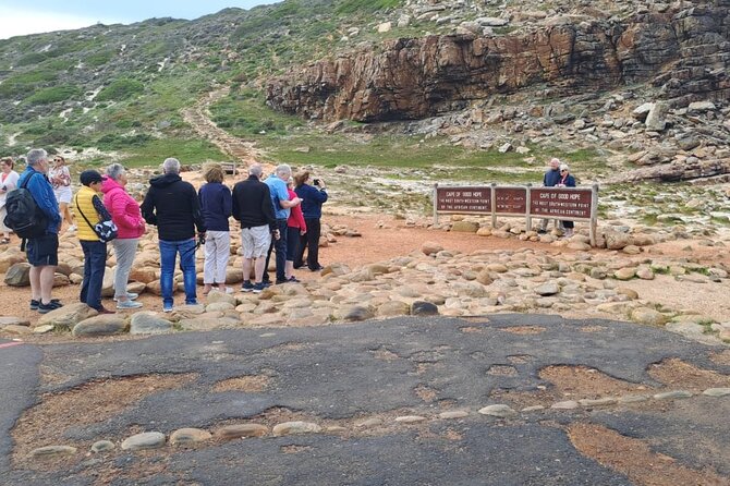 Cape of Good Hope-Cape Point & Penguins from Cape Town - Simon’s Town lunch break: recharge before Boulders penguins