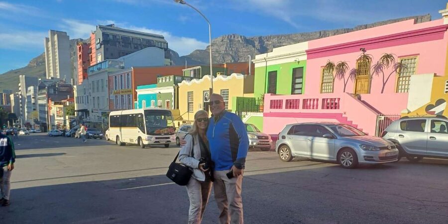 CAPE OF GOOD HOPE & PENGUIN,BOKAAP,SEALS,MUIZENBERG,FULLDAY - Simon’s Town lunch break and guided time