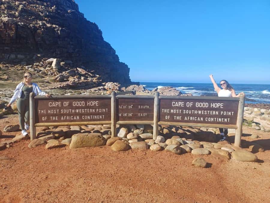 CAPE OF GOOD HOPE & PENGUIN,BOKAAP,SEALS,MUIZENBERG,FULLDAY - Seal Island in Hout Bay: close seals, optional but popular