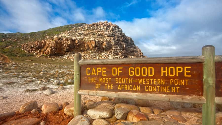 Cape of Good Hope: Sightseeing and African Penguins Tour - Boulders Beach African Penguins: timing, walking, and how to watch
