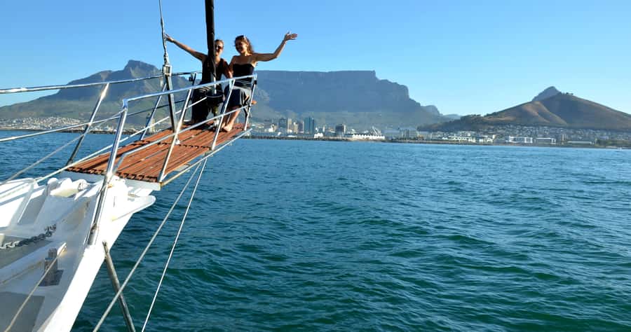 Cape Town: 1-Hour Pre-Sunset Champagne Cruise - Getting to V&A Harbour and boarding (no hotel pickup)