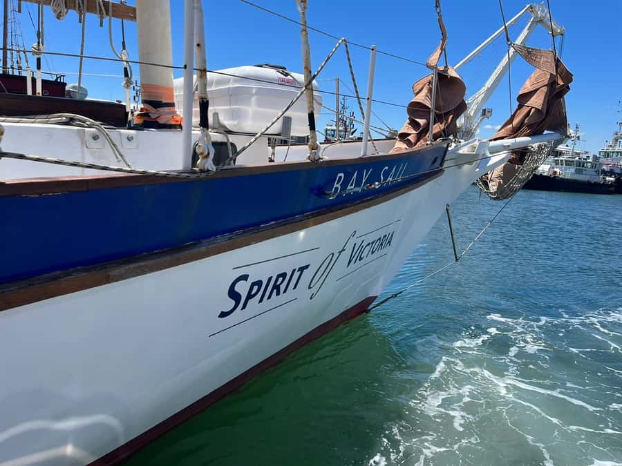 Cape Town: 1 Hour Table Bay Sailing Tour - How the 1-hour route works from the V&A Waterfront