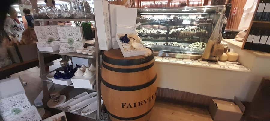 Cape Town: 15 Wine Tasting & Wildlife Small Group Tour - Groot Drakenstein pass-by: a scenic break between tasting blocks