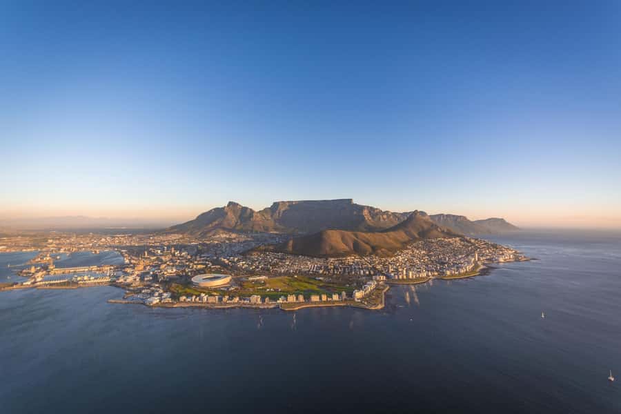 Cape Town: 20-Minute Helicopter Flight and Free Harbour Tour - Price and value: what $225 really buys in Cape Town