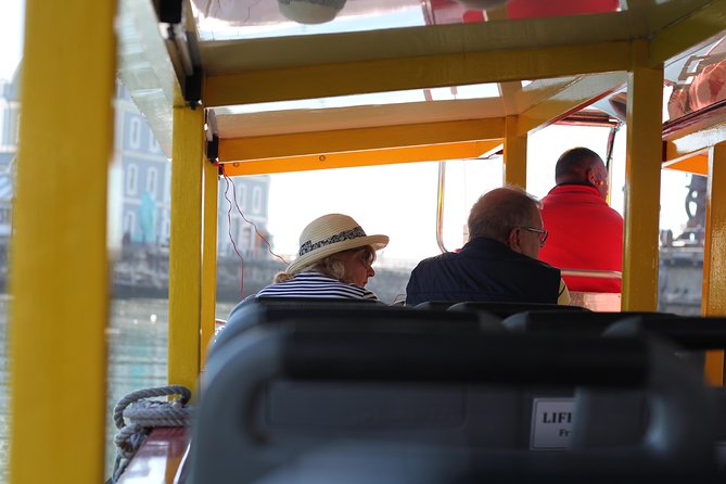 Cape Town 30-minute V&A Harbour Cruise - Practical comfort: weather, wind, and what to wear