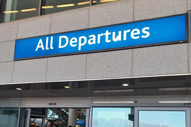 Cape Town Airport Transferes - Meet Your Driver at Cape Town International Airport