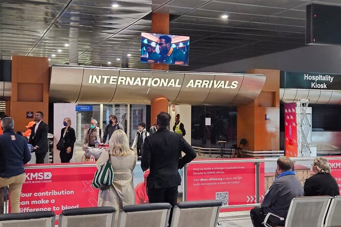 Cape Town Airport Transfers to Camps Bay - Why the name-board pickup is the whole point