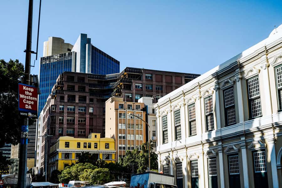 Cape Town: Art, Culture & History Walking Tour - What the guide adds, and why names keep coming up