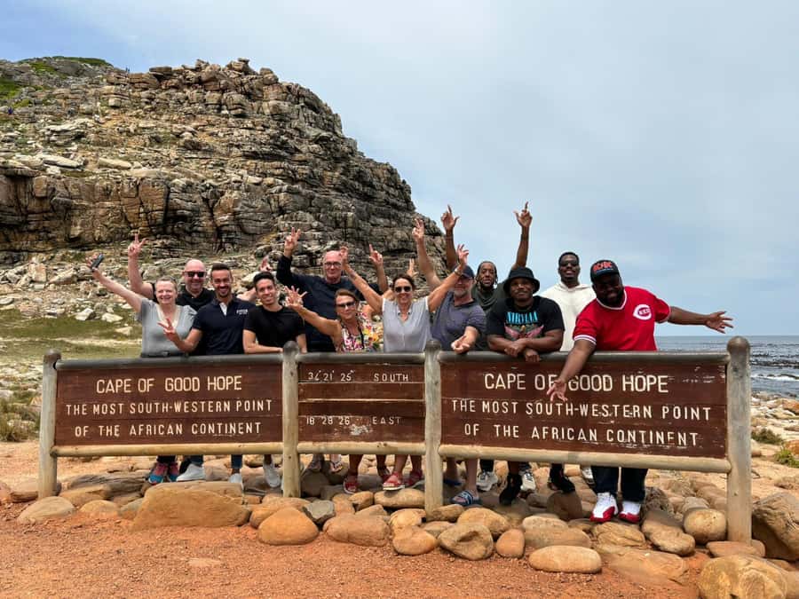 Cape Town: Cape of Good Hope, Penguins Instagram Group Tour - Chapman’s Peak Drive, the cliff road photo break you’ll remember later