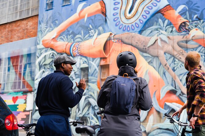 Cape Town City and Woodstock Bicycle Tour - Grand Parade and the Old Town Hall balcony moment