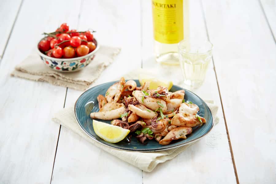 Cape Town: Coastal Cruise & 2-Course Lunch Combo - On the Water: Atlantic Views, Table Bay, and the Weather Plan