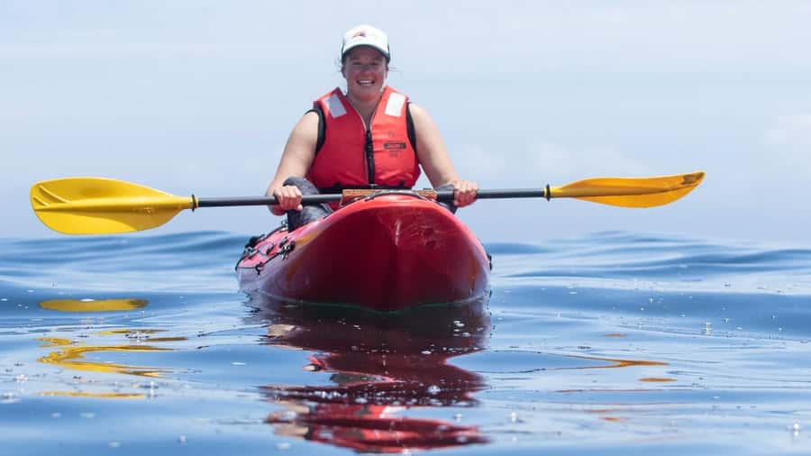Cape Town: Guided Kayak Tour - The return to base, with warm showers and real comfort