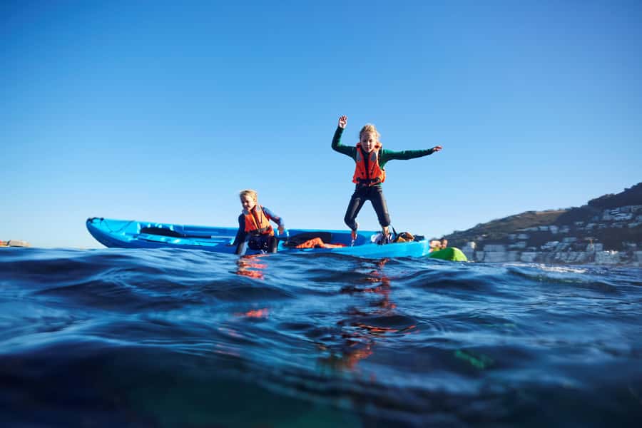 Cape Town: Guided Kayak Tour of Clifton Beaches & The Coast - Maiden’s Cove rock pools and kelp forests: the best hands-on part