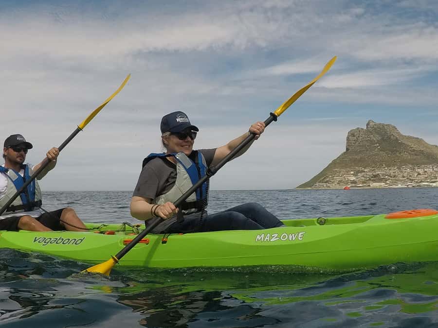 Cape Town: Guided Kayaking in Hout Bay - Two Hours on Water: How the Paddling Time Adds Up
