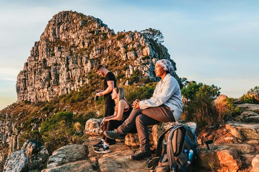 Cape Town: Guided Lion's Head Hike at Sunrise or Sunset - Safety, pace, and why the guide matters on this particular mountain