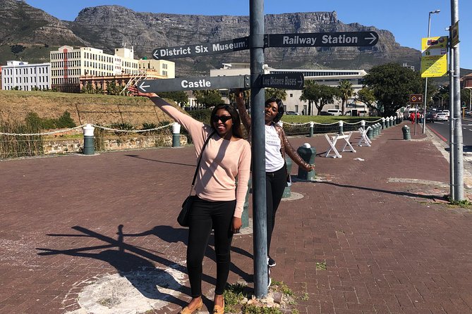 Cape Town Half Day City Tour with Table Mountain ticket - Afrogem jewelry stop: factory tour vibes, no purchase pressure