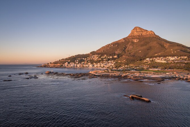 Cape Town Helicopter Tour: City Hopper - Clifton and Camps Bay: The Classic Atlantic Seaboard Look