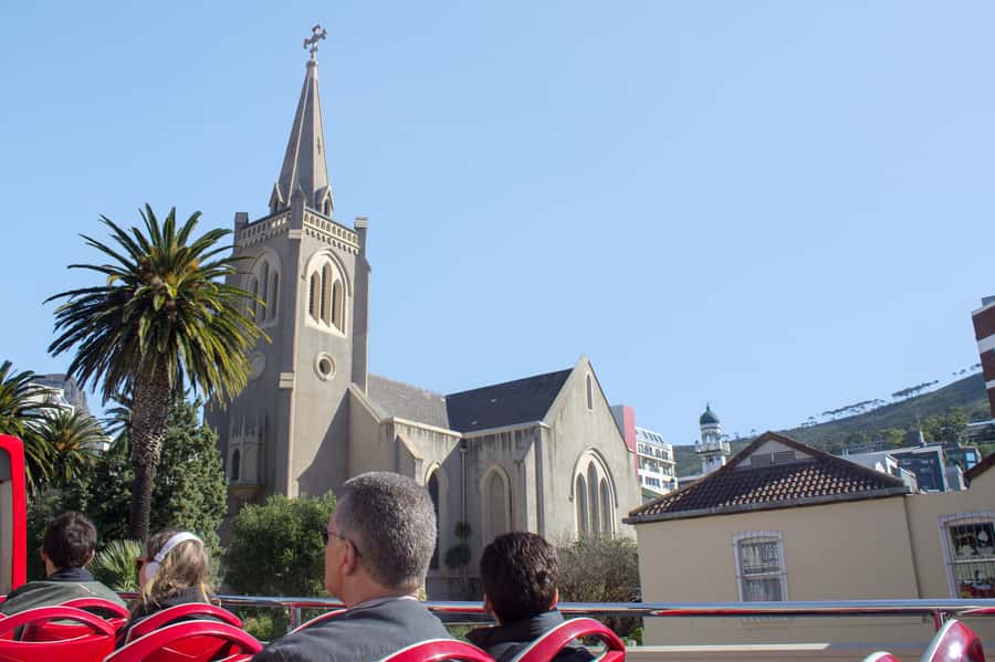 Cape Town: Hop-On Hop-Off Bus Tour with Optional Cruise - Kirstenbosch and the Nature Meets City Stops