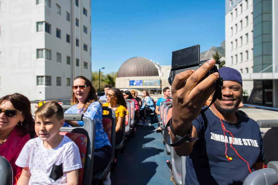 Cape Town: Hop-On Hop-Off Bus Tour with Optional Cruise - How to Use the Walking Tour and the Included Extras