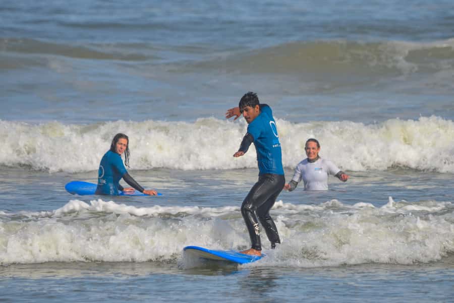 Cape Town:Learn to surf with the best view of Table Mountain - Surf Lesson With Table Mountain in Your Line of Sight
