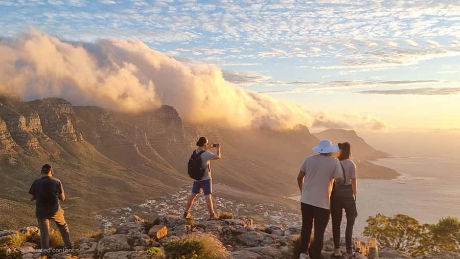 Cape Town: Lion's Head Sunrise or Sunset Guided Hike - What you’ll do on the hike, from pickup to summit