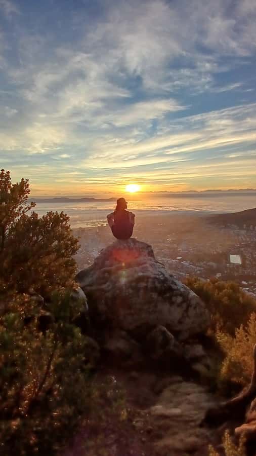 Cape Town: Lion's Head Sunrise with coffee or Sunset Hike - Sunrise With Coffee or Sunset With Night Descent: Which One Fits Your Style?