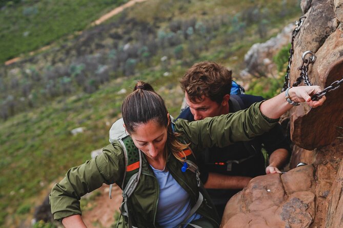 Cape Town: Magical Lion's Head Hike - Summit Views: Atlantic Ocean, Camps Bay, Table Mountain, and the City