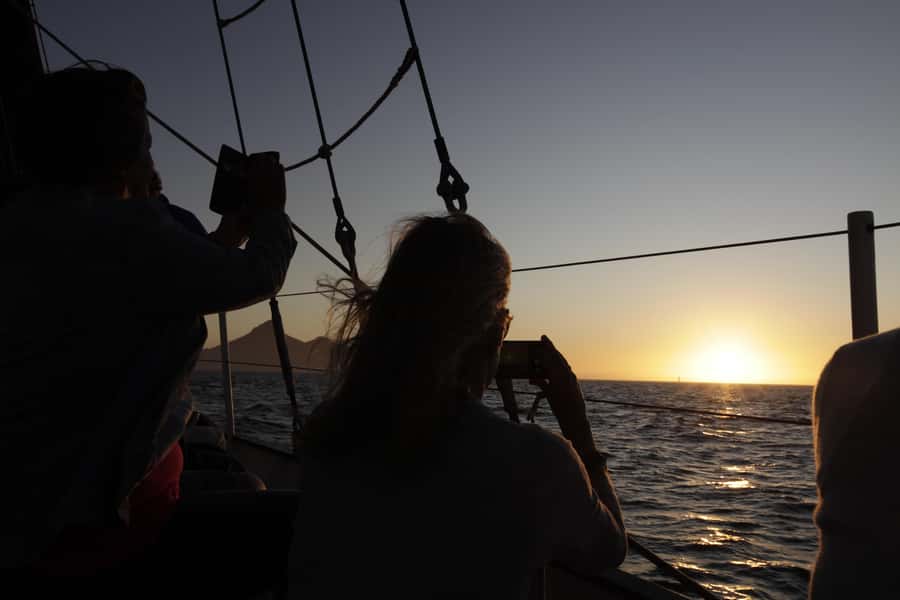 Cape Town: New Year's Eve Fireworks Cruise - Midnight fireworks, plus city lights you can actually savor