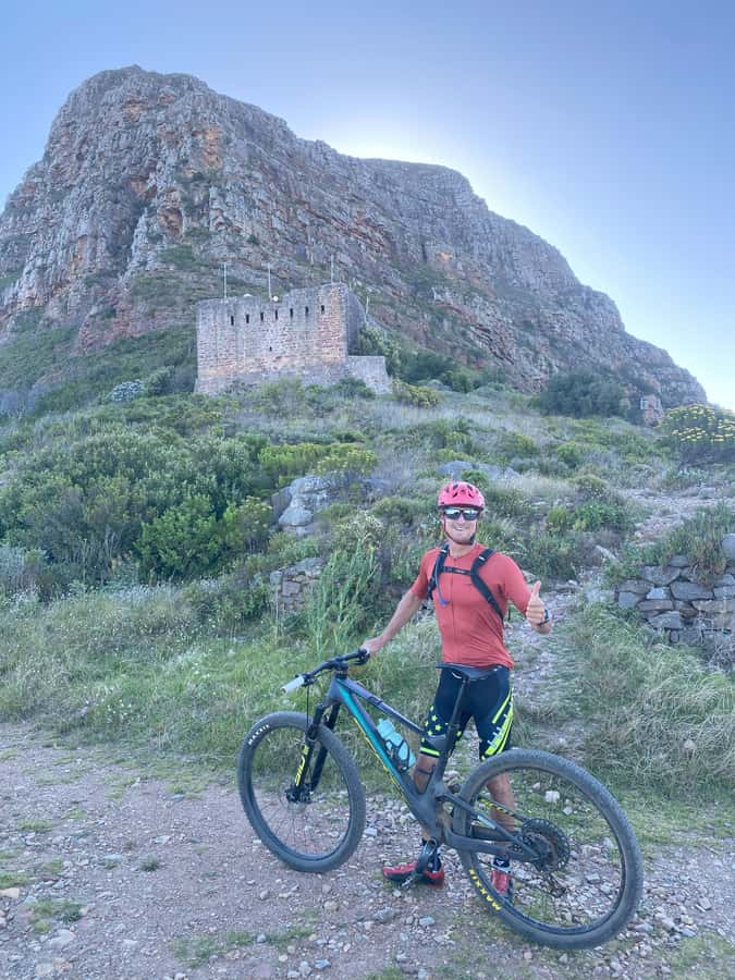Cape Town: Peninsula Private Mountain Bike Tour with Ex-Pro - Meeting point at The Gear Change Bike shop, and how to arrive ready