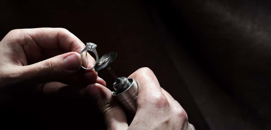 Cape Town: Private Guided Tour of Cape Town Diamond Museum - The 45-minute guided tour: what you should expect to learn