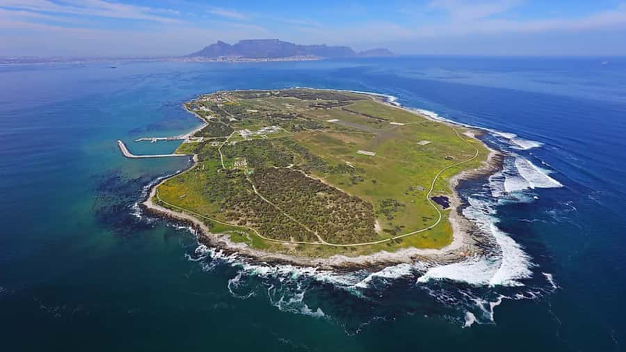 Cape Town: Private Robben Island Half-Day Tour with Pickup - Why a former political prisoner changes the whole feel